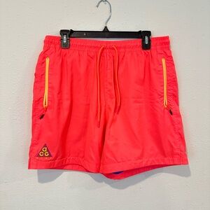 Mens nike acg shorts size L